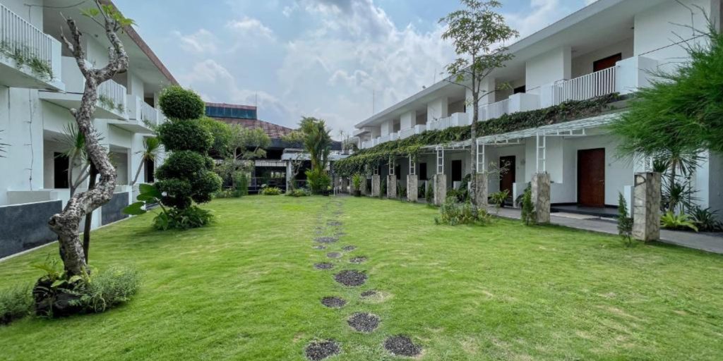 Rekomendasi Laundry Dekat LPP Convention Hotel