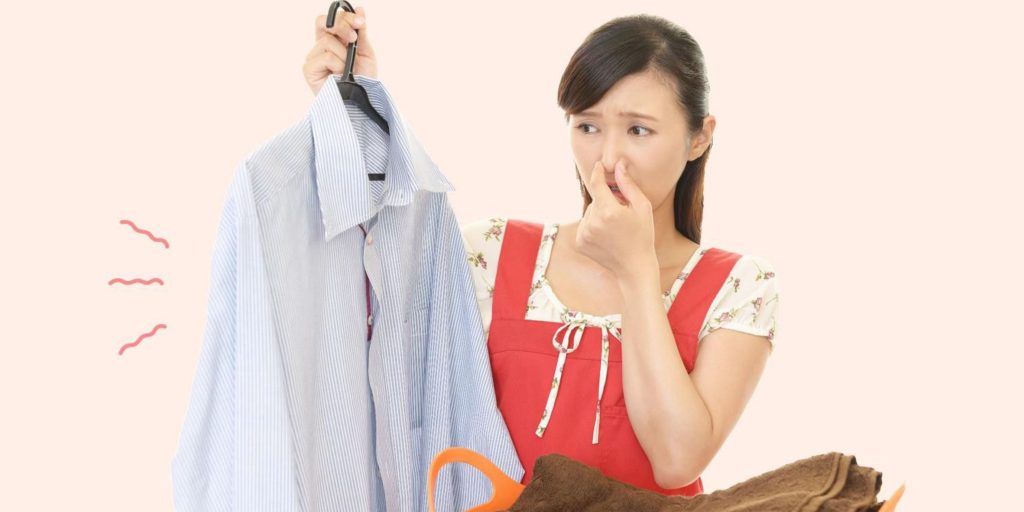Cara menghilangkan bau rokok di pakaian