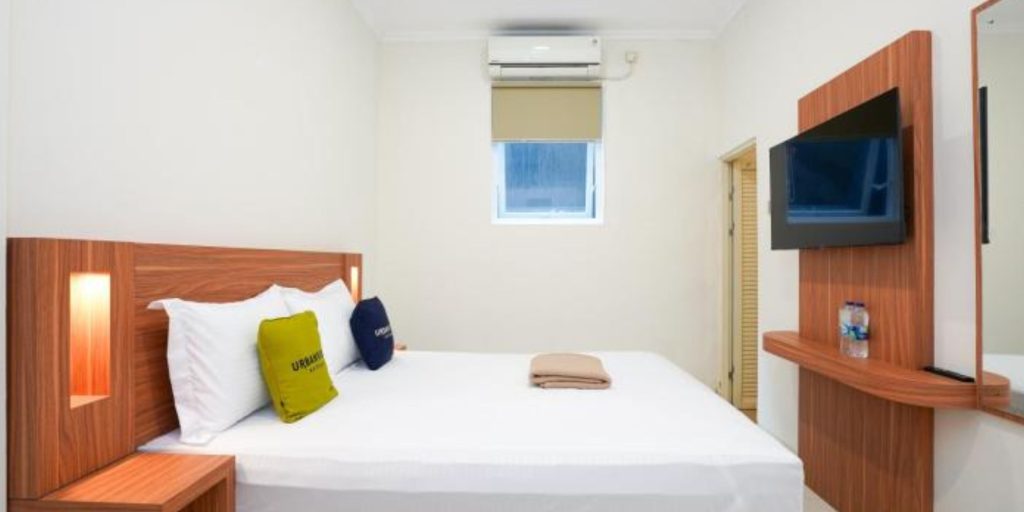 rekomendasi laundry dekat hotel Urbanview Stay @H jakal